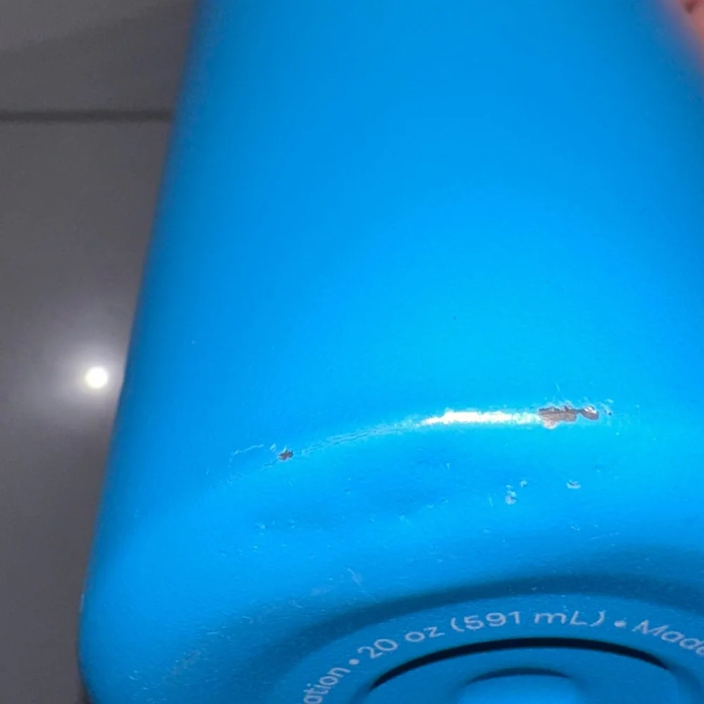 Hydroflask - Picture 3 of 3